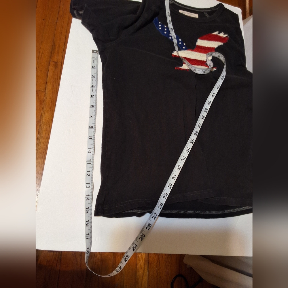 Elevate Your Style with American Eagle Vintage Men's Tee - Picture 8 of 8